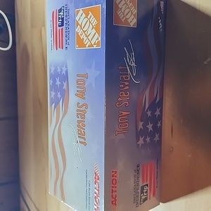 1/24 #20 home depo 2003 Monte Carlo diecast car